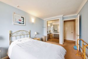 Bedroom- click for photo gallery